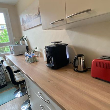 Superbe Appartement Au Calme Avec Parking Gratuit. Mérignac エクステリア 写真